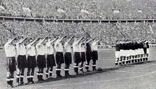 сборная Англии, в Берлине, 14 мая 1938 г.
